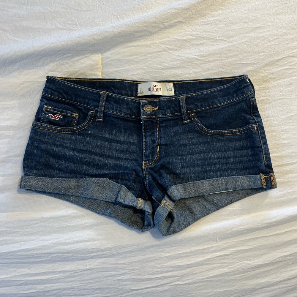 Size 7 Hollister shorts
